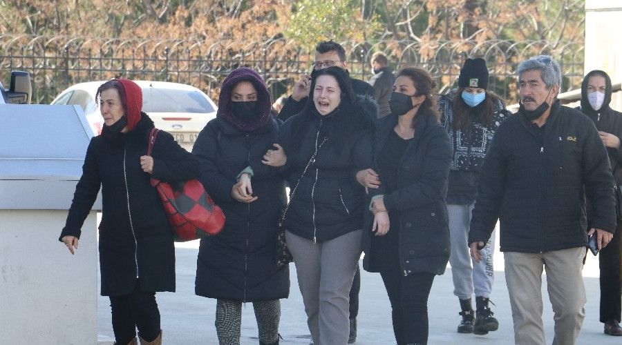Öldürülen ablası için kardeşin feryadı