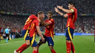 Önce Almanya şimdi de Fransa