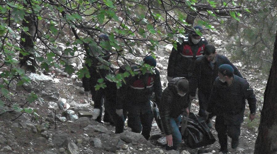 Otel çalışanı genç başından vurulmuş halde bulundu