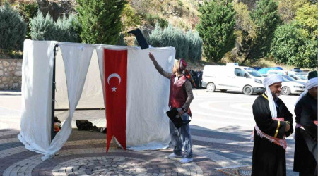 'Pabucu dama atılmak' tâbiri buradan geliyor