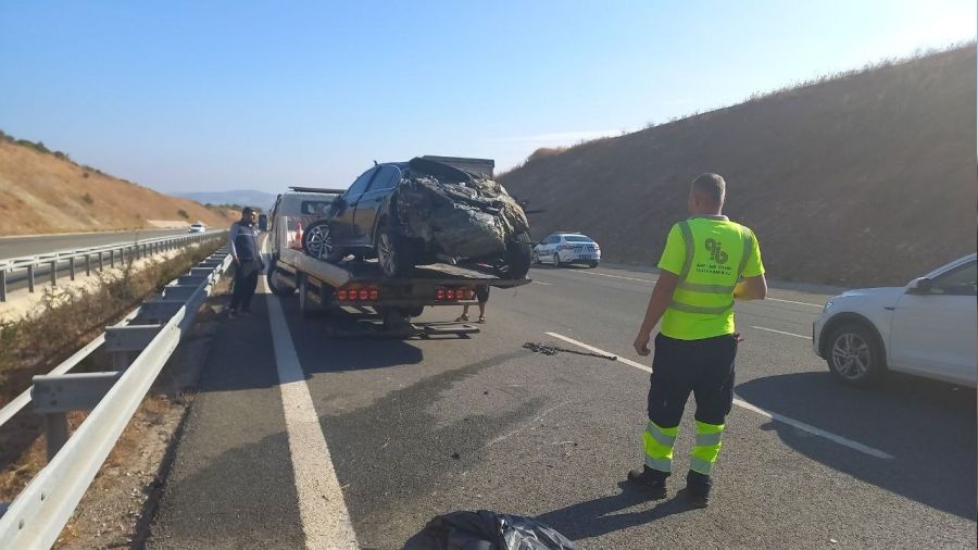 Paral yolda  ara kazaya kart: 2 l, 7 yaral