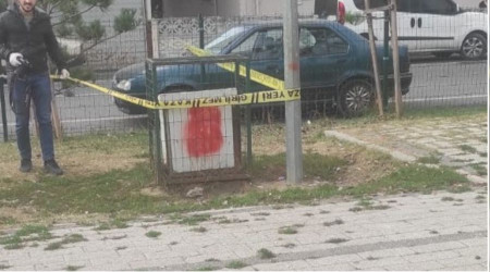 Parkta oynayan 3 yandaki ocua elektrik arpt