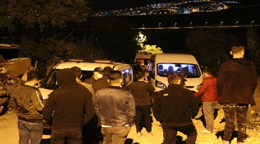 Pencereden bakarken öldürüldü