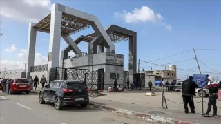Refah S�n�r Kap�s�'ndan Gazze�ye giri�lerde �srail�den a��r �artlar