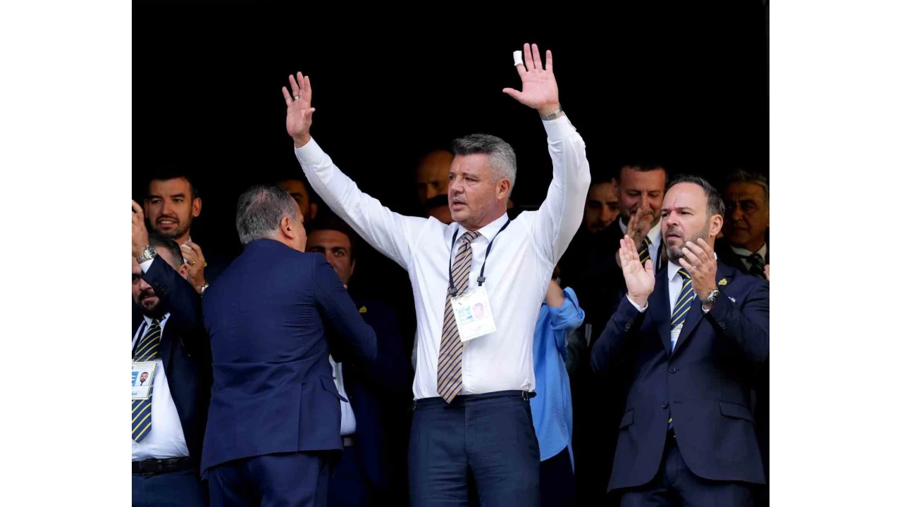 Sadettin Saran, Fenerbahçe'nin 38. başkanı oldu