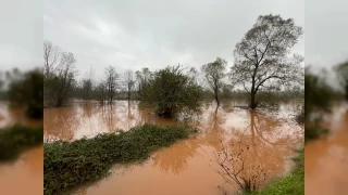 Saanak ve eriyen kar takna neden oldu