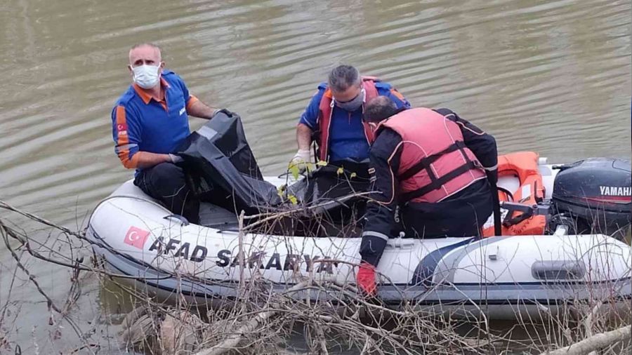 Sakarya Nehri'nde kadn cesedi bulundu