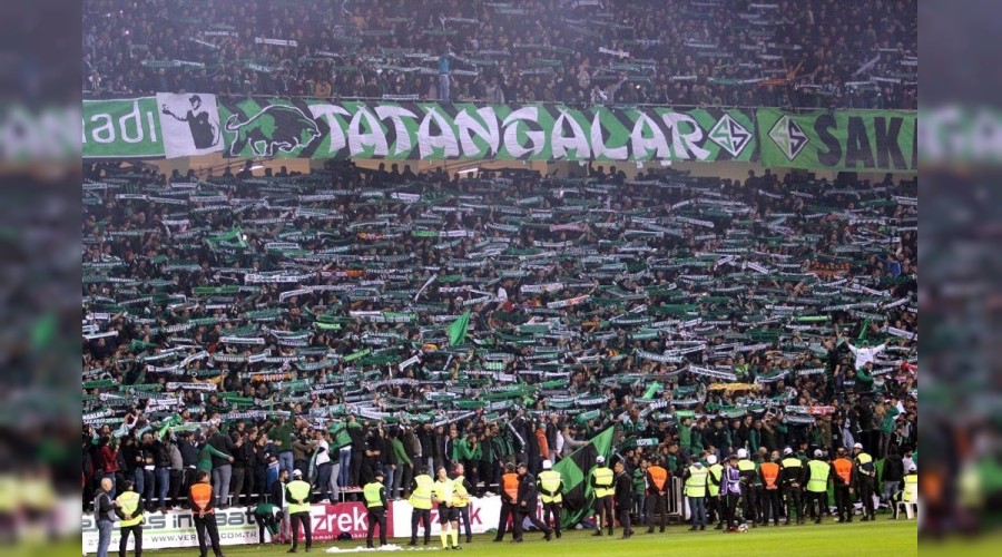 Sakaryaspor yine tarihin eşiğinde
