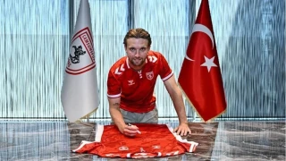Samsunspor'da 8 oyuncu gitti, 7 oyuncu geldi