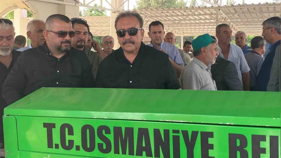 Sanatçı Ümit Besen'in acı günü