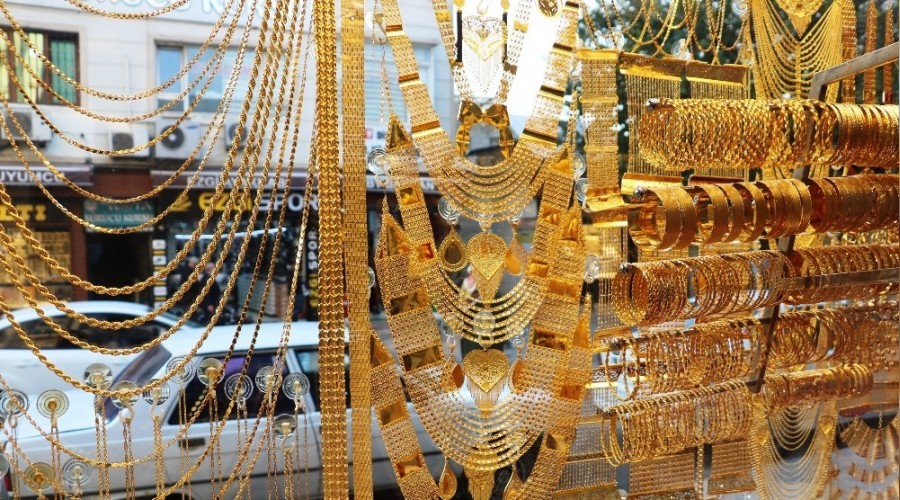 Şanlıurfa'da altın piyasası hareketlendi
