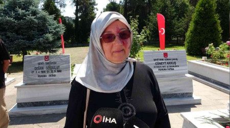 Şehit annesi duygulandırdı