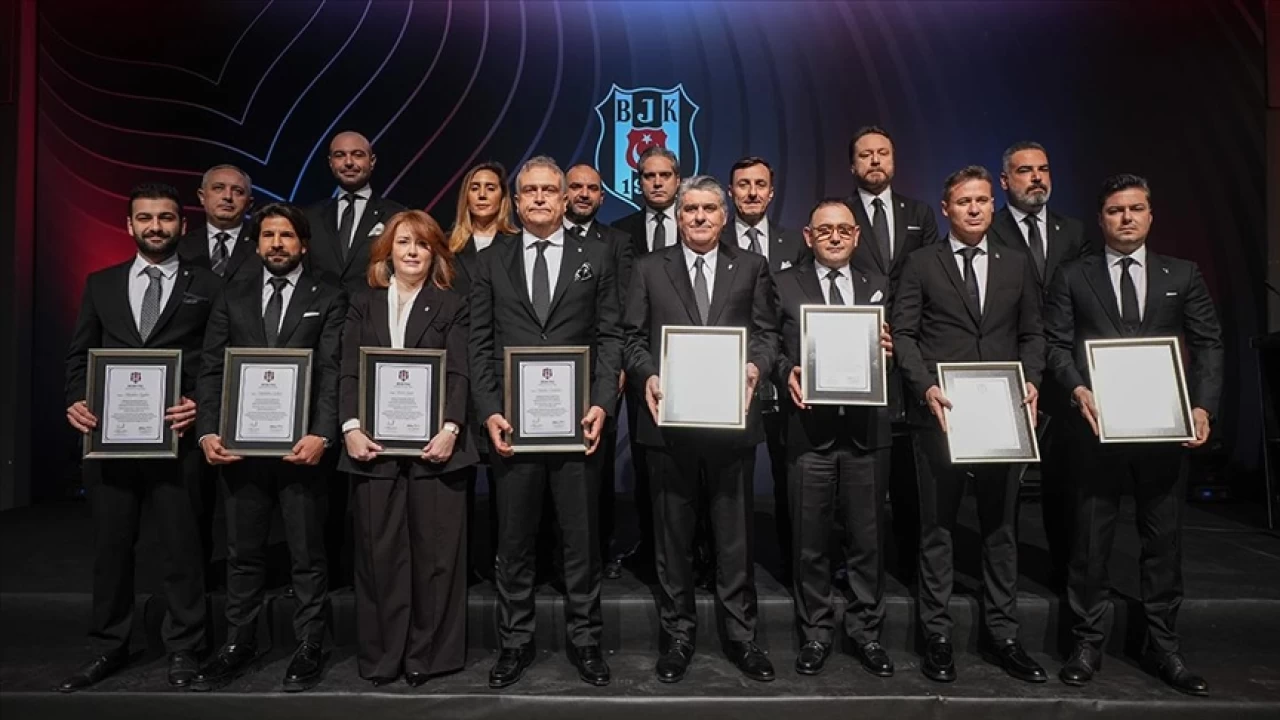 Serdal Adal� mazbatas�n� ald�