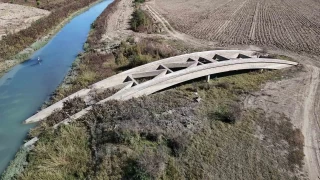 Seyhan Baraj Gl kurudu, Alman Kprs ortaya kt