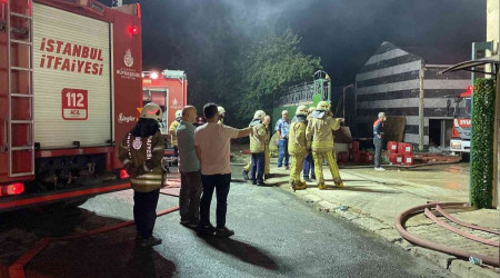 Silivri'de elektronik eşya fabrikasında yangın