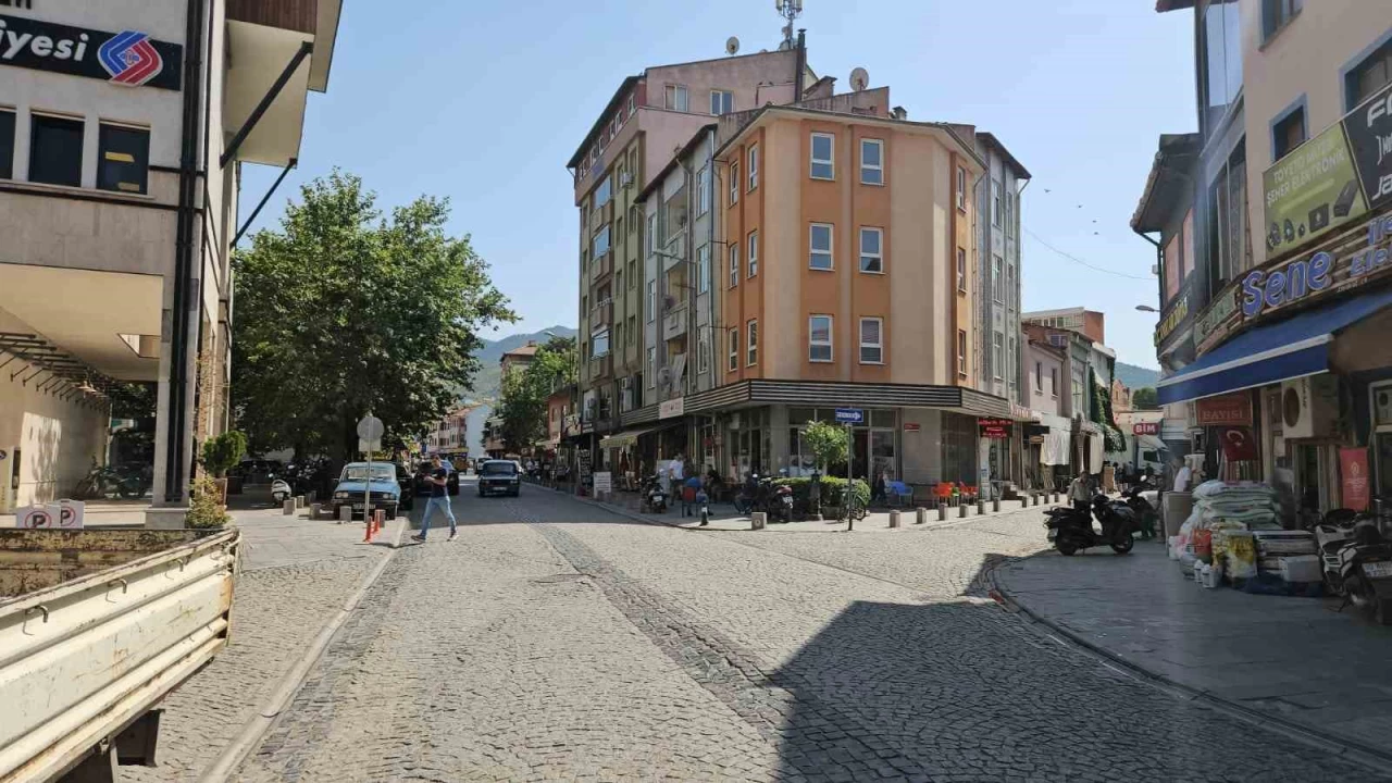 S�nd�rg�'da 4.3'l�k deprem