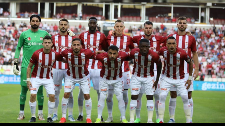 Sivasspor zor deplasmanda