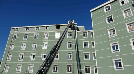 Sultanbeyli'de Kur'an kursunda yangın