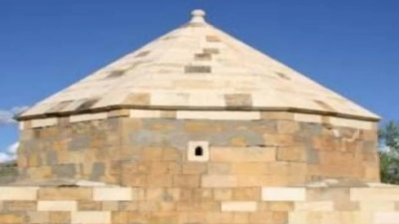 Tarihin izinde bir eser: Sünür Kutlu Bey Camii