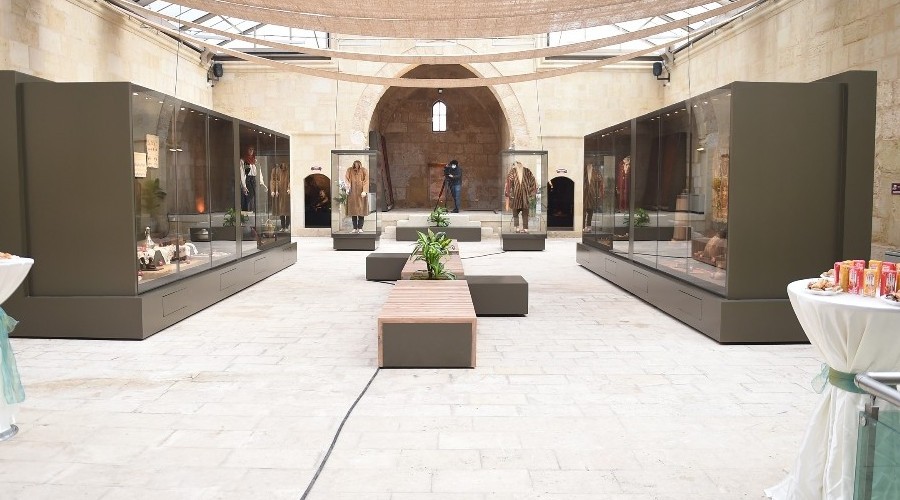 Tarsus Kültür Evi halkın ziyaretine açıldı