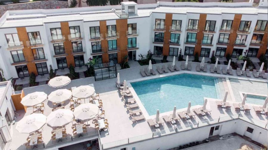 Tatil sezonu yaklaşırken otel yatırımları artıyor