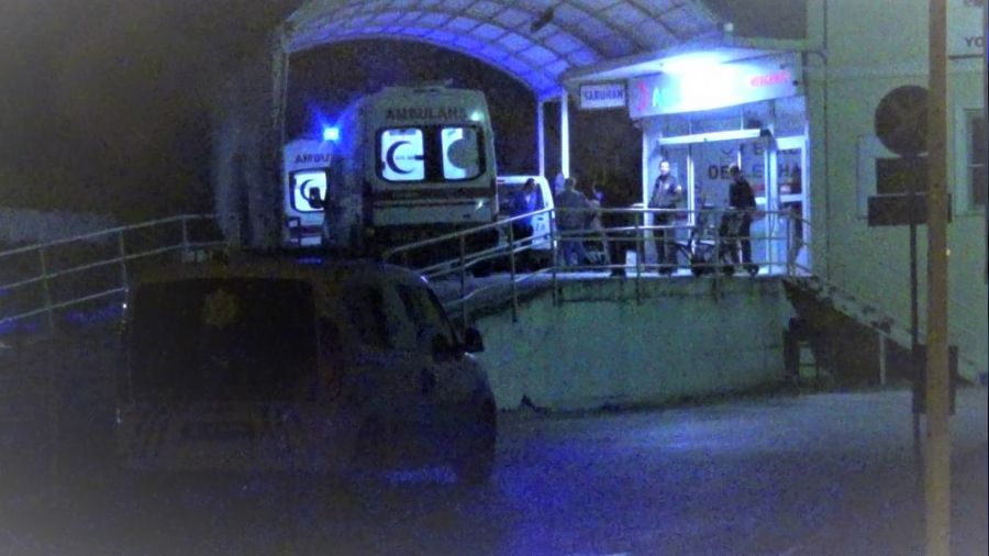 Tavuk d�nerden 13 ki�i zehirlendi