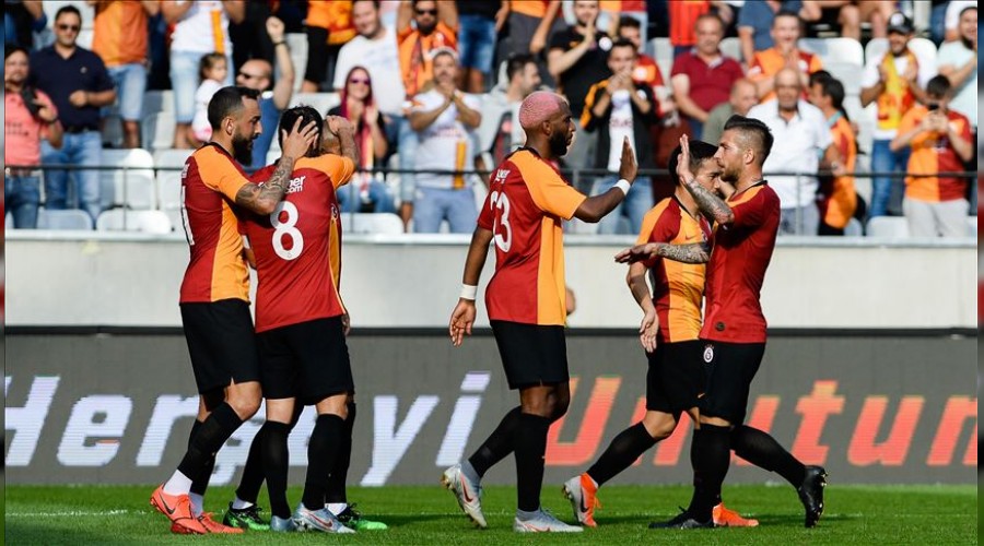 Terim, Fiorentina'ya geri dönüyor