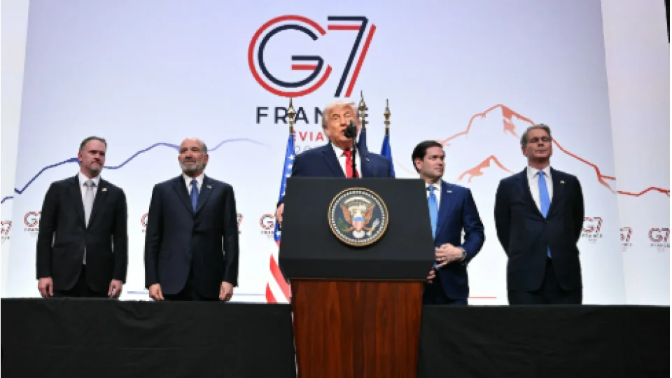 Trump, �ran mutabakat�n� �vd�