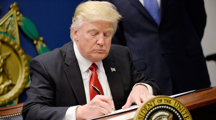 Trump Savunma Bütçe Tasarısı'nı ve yaptırımları veto etti