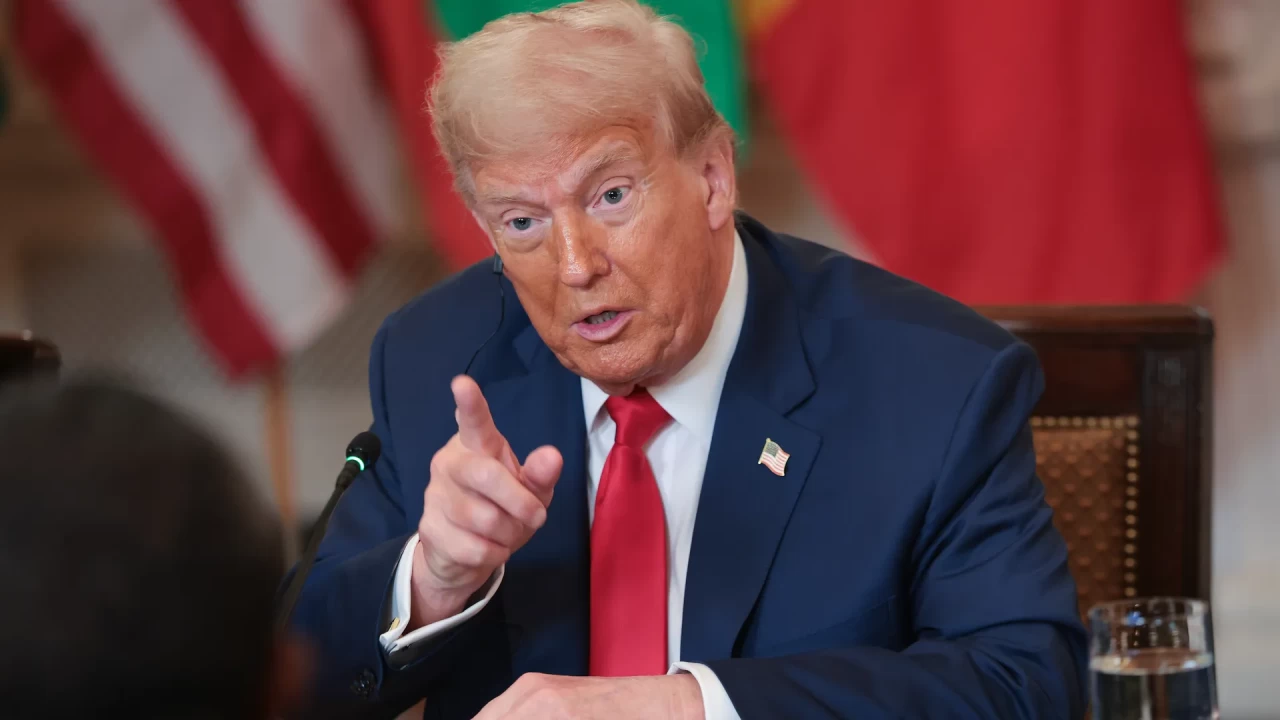 Trump'tan bakıra yüzde 50'lik gümrük vergisi
