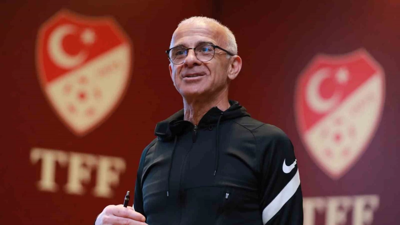 T�rk futbolunun efsane ismi O�uz �etin yo�un bak�ma kald�r�ld�