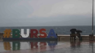 Trk Yldzlar'na Bursa'da yamur engeli