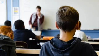 Türkiye, eğitim alanında hem yatırımları hem de kalitesi açısından OECD ülkeleri arasında son sıralarda yer almaya devam ediyor