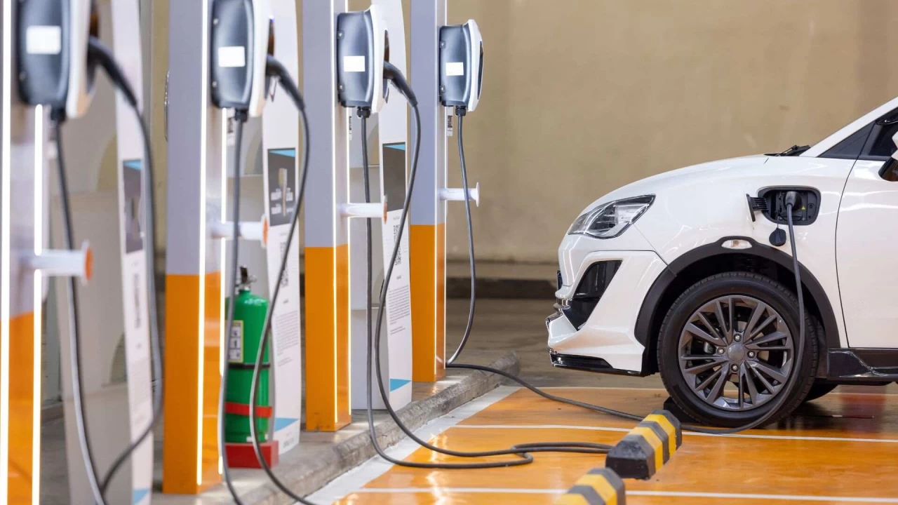 Trkiye'de arj noktas says 36 bin 984'e ykseldi