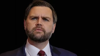 Vance, �srail'in Amerikan siyaseti �zerinde "anla�ma ve ��kar" ayr�m�na dikkati �ekti