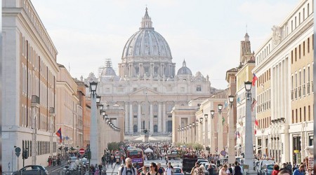 Vatikan vergi deyecek