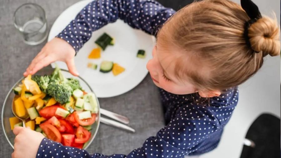 Vegan beslenme �ocu�un geli�imini etkiliyor