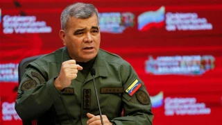 Venezuela Savunma Bakanı Lopez, ABD'nin Karayipler'de savaş çıkartmak istediğini belirtti