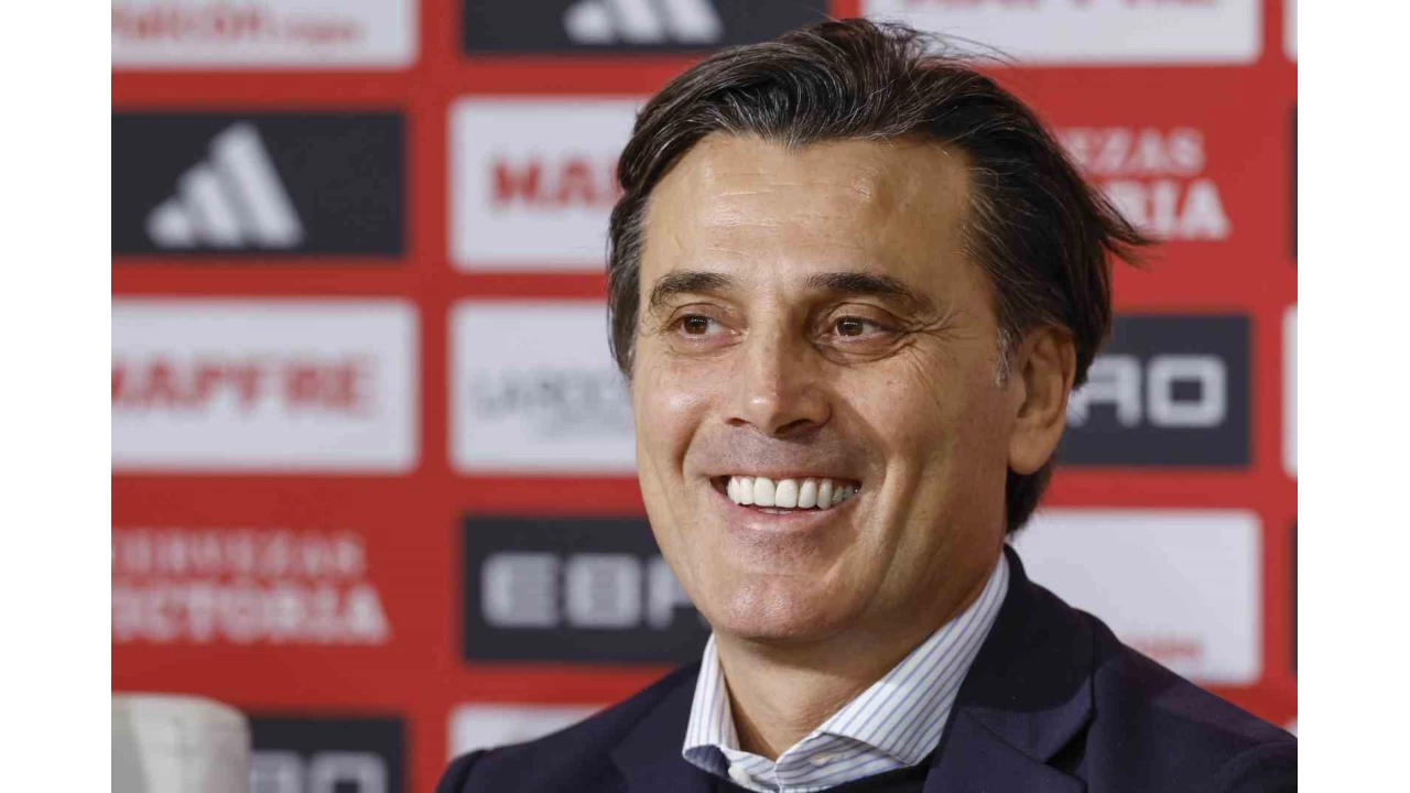 Vincenzo Montella: "Odamz mart aynda oynayacamz play-off malar"