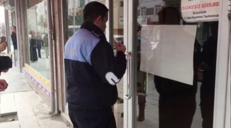 Vitrininde fare gezen işletme mühürlenerek faaliyetlerine son verildi
