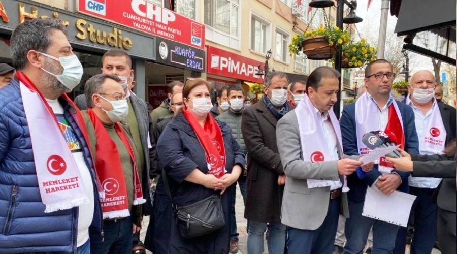 Yalova CHP'de 350 istifa