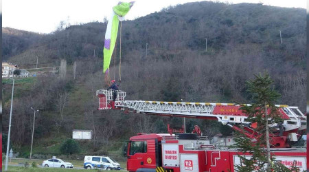 Yama parats elektrik tellerine takld