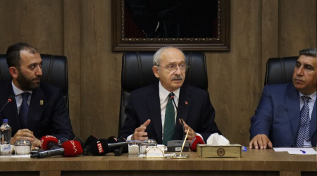 'Yapacamz ilerden birisi Suriye'nin meru ynetimi ile grmektir'