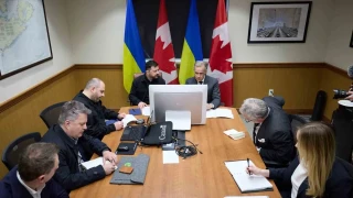 Zelenskiy, Trump g�r��mesi �ncesinde Avrupal� liderlerle ortak telefon g�r��mesi ger�ekle�tirdi