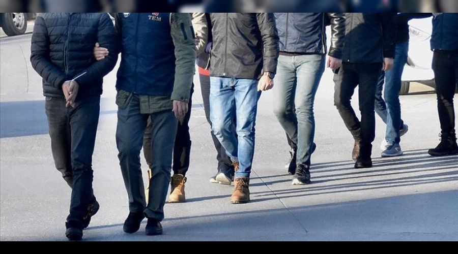 47 eski askeri öğrenciye FETÖ'den gözaltı kararı