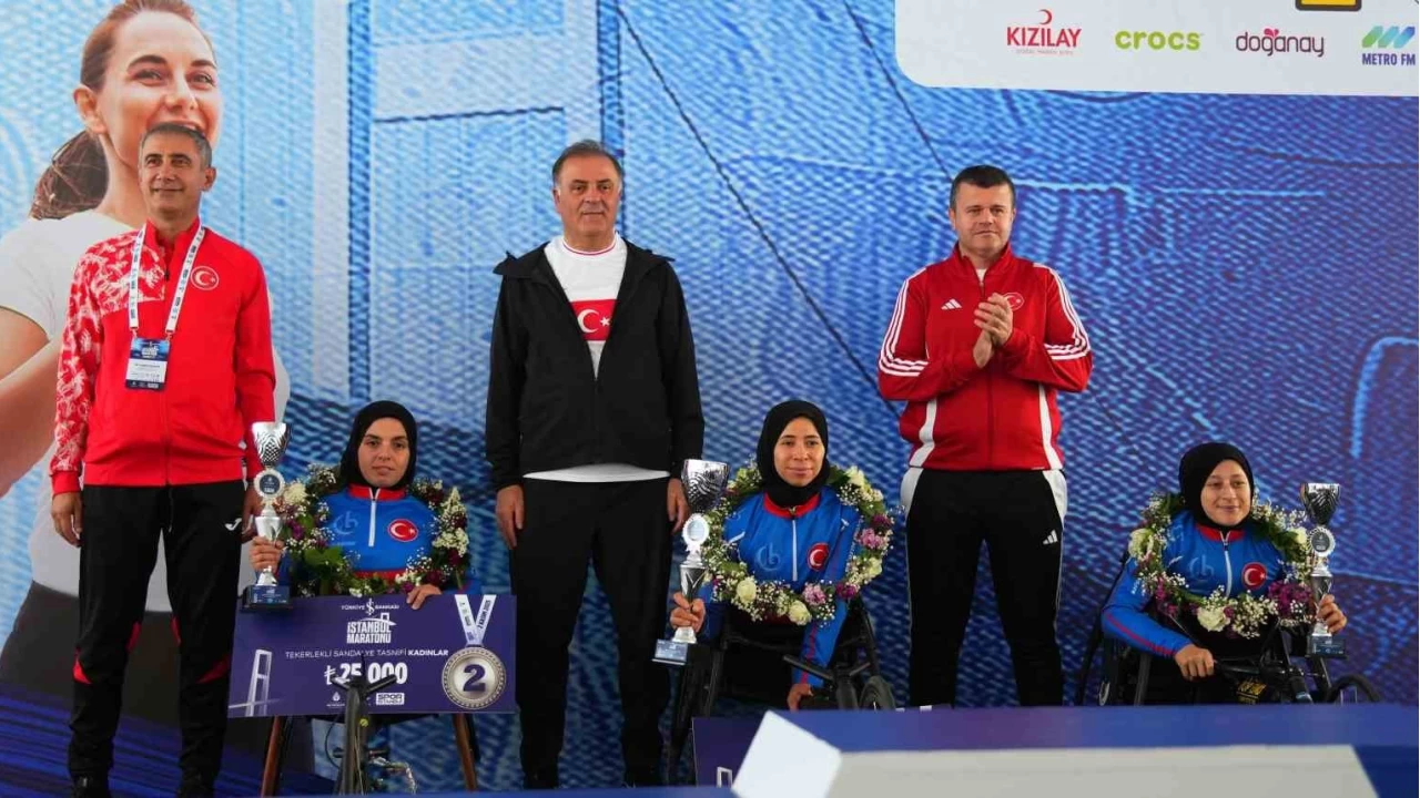 47. İstanbul Maratonu'nda kazananlar ödüllerini aldı