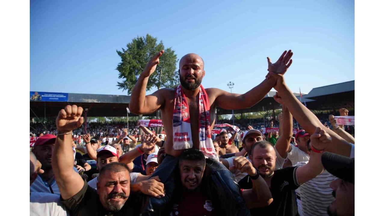 664. Kırkpınar başpehlivanı Orhan Okulu oldu