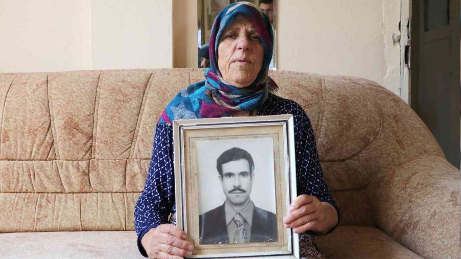 77 yıldır nüfus cüzdanı yok