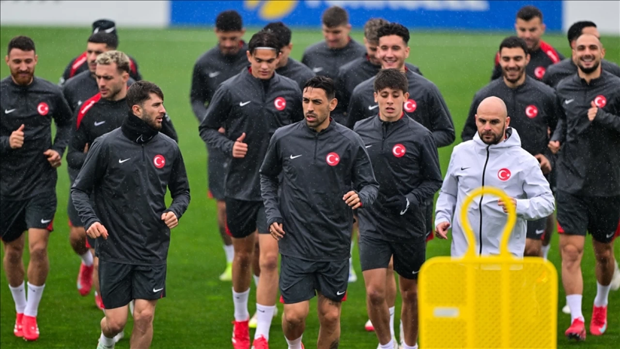 A Milli Futbol Tak�m�'nda Macaristan ma�� haz�rl�klar� ba�lad�