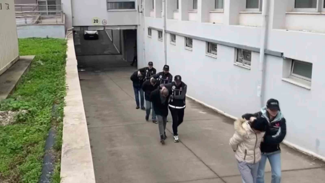 Adana'da 'Narkogüç-48' operasyonu: 16 gözaltı